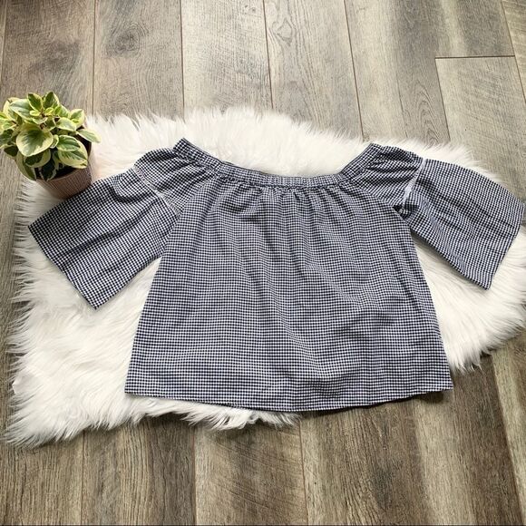 Abercrombie & Fitch Off the Shoulder Gingham Top - Picture 2 of 11